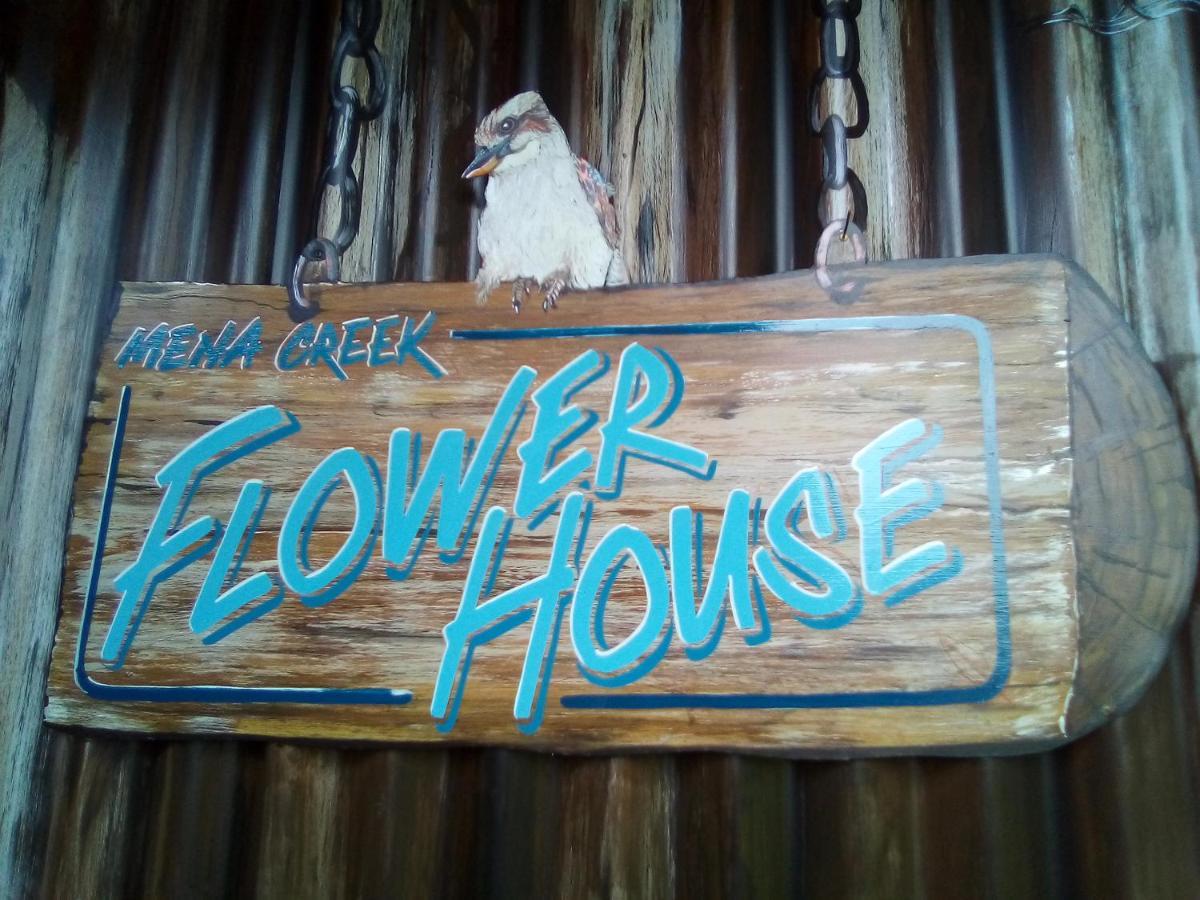Mena Creek Flower House Exterior foto